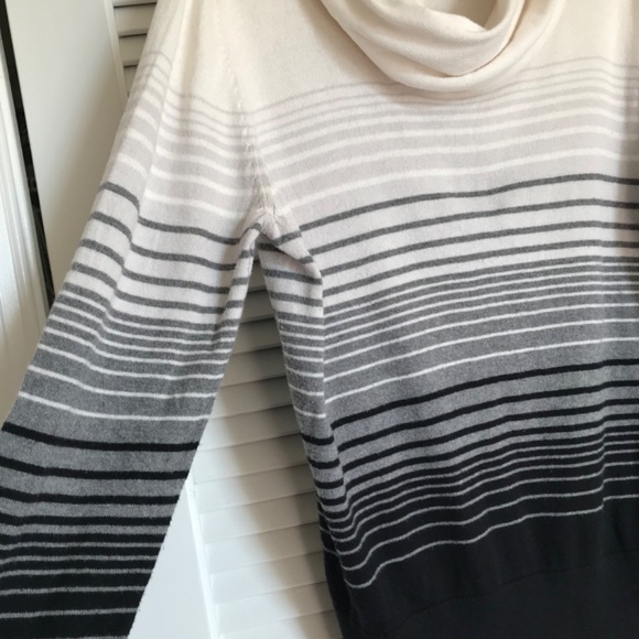 A.n.a Black and cream tonal stripe sweater Large - Picture 2 of 13